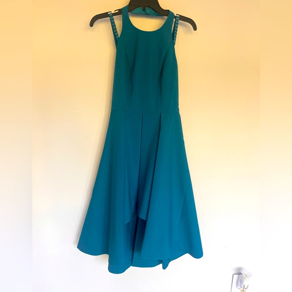 Beautiful dress never worn.